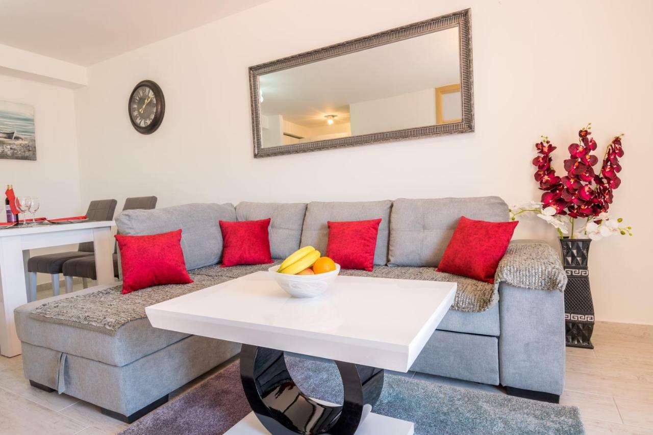 Ferienwohnung Lidija 2 Makarska Exterior foto