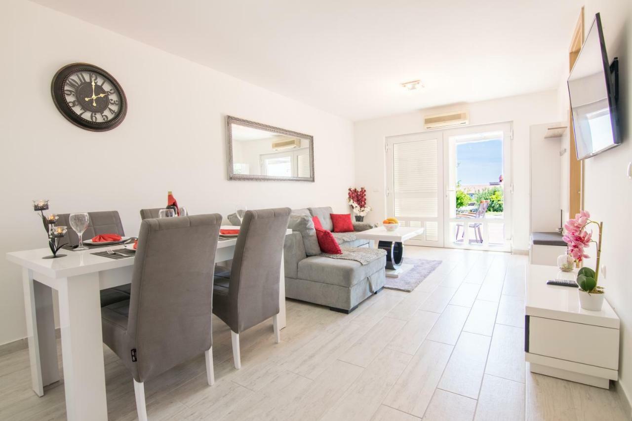 Ferienwohnung Lidija 2 Makarska Exterior foto
